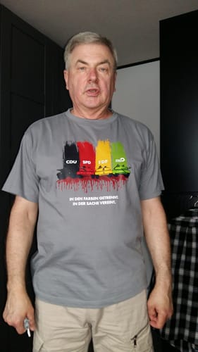 Customer photo review of PREMIUM SHIRT BUBEN • IN DEN FARBEN GETRENNT