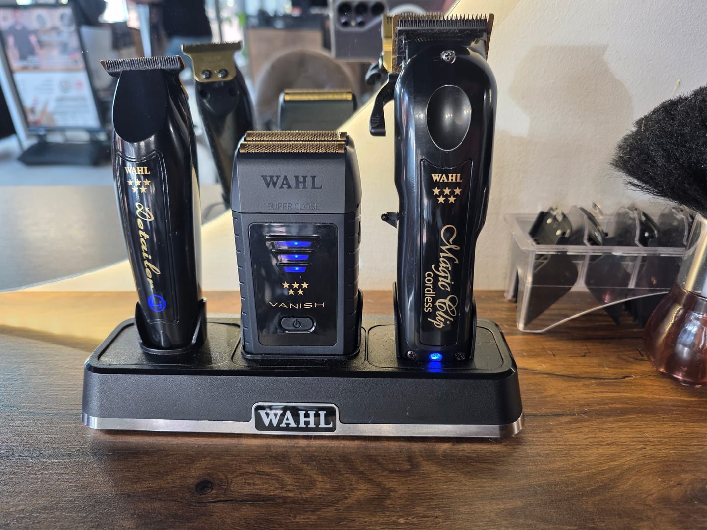 Customer photo review of Wahl Combi Cordless Barber Combo