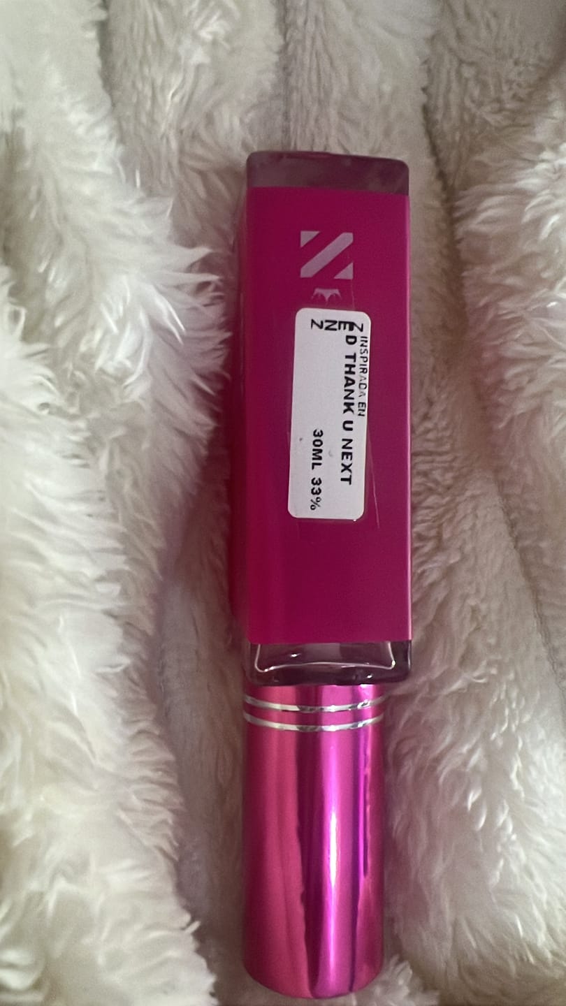 Customer photo review of Perfume Tendencia D THANK U NEXT zenz