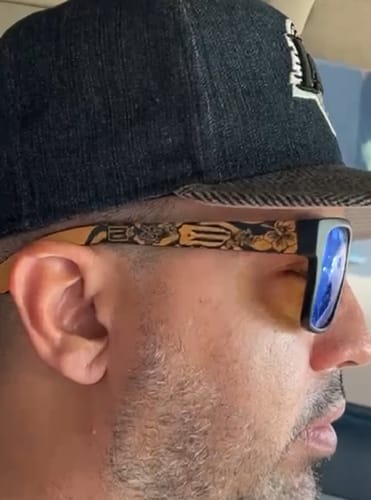 Customer photo review of Mis Raíces Blue