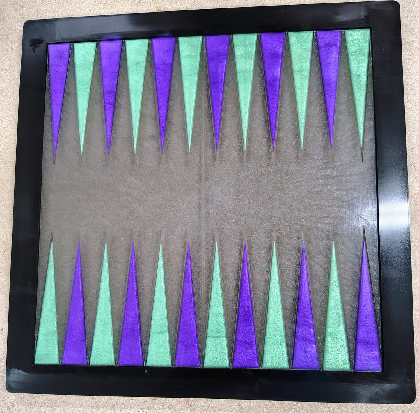 Customer photo review of 14x14x0.5" Medium Backgammon Board With Pieces Silicone Mold