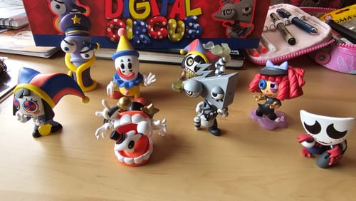 Customer photo review of Digital Circus Animiniz: Costume Adventure Series