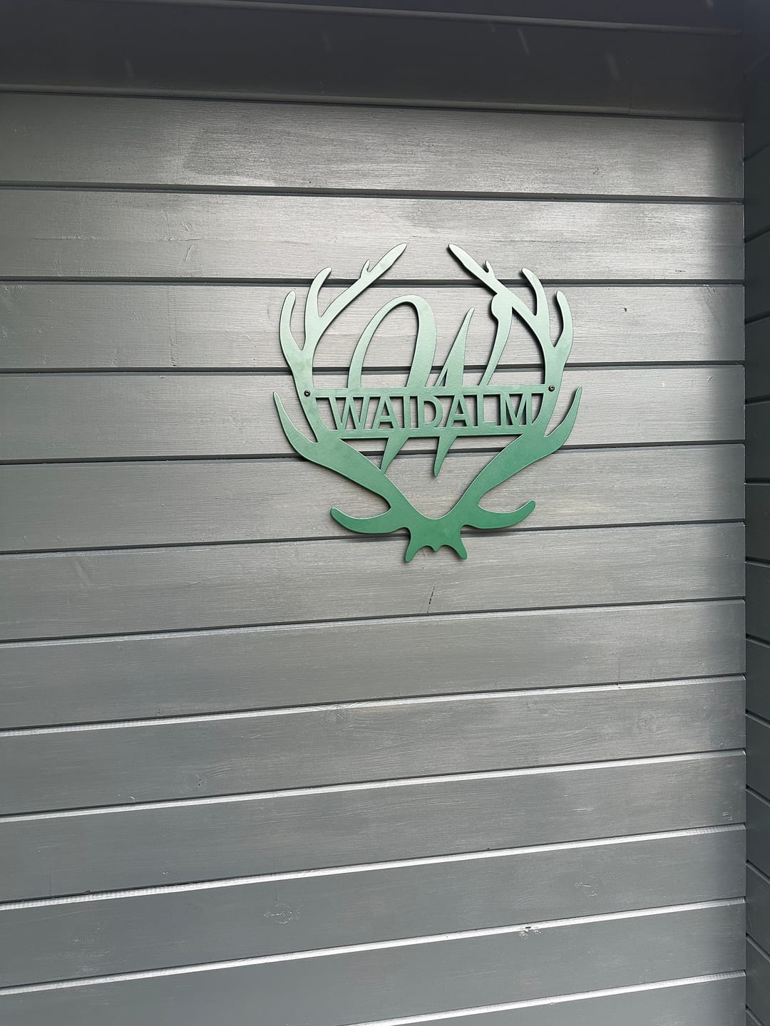 Customer photo review of Monogramm - Hirschgeweih aus edlem Stahl (personalisierbar)