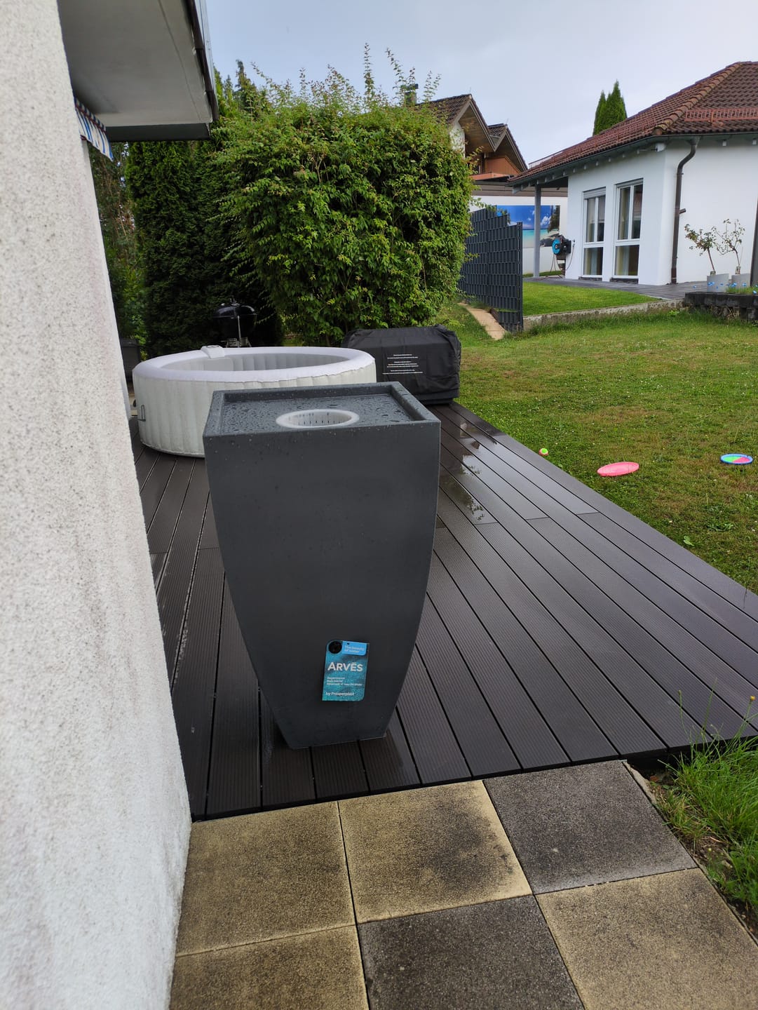 Customer photo review of YourCasa Regentonne 100-200 Liter [PureFlow] - Frostsicher & UV-beständig