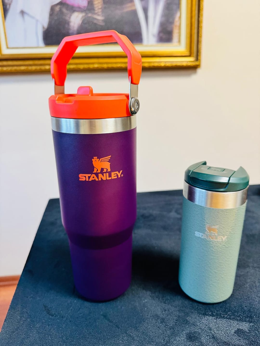 Customer photo review of Stanley The Iceflow Flip Straw Tumbler Pipetli Termos Plum 30 OZ - 0.88L