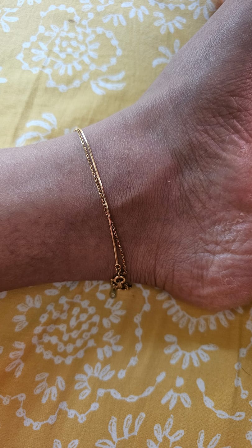 Customer photo review of Two Layered Solid Cable Anklet