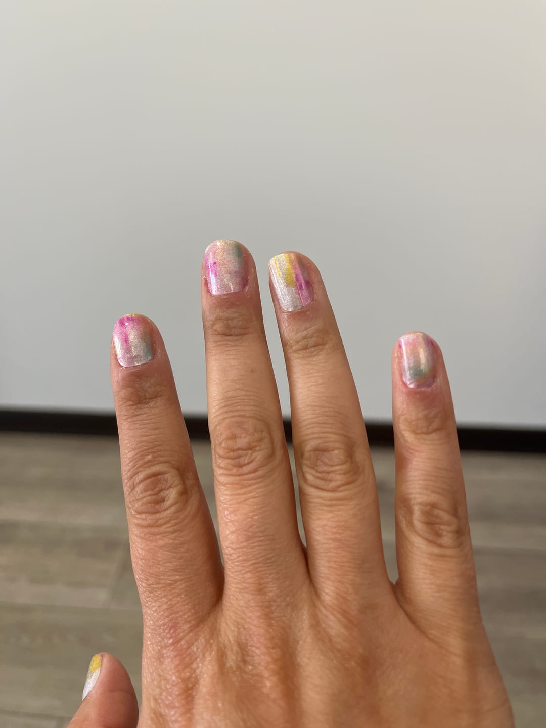 Customer photo review of Turmalina Sandía | Stickers de Esmalte