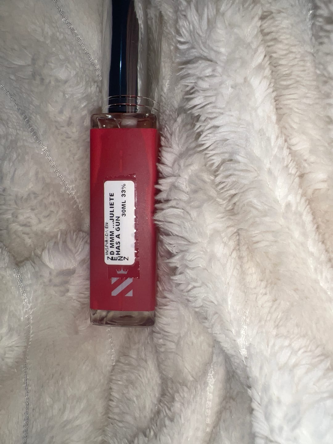 Customer photo review of Perfume Tendencia D MMMM… Julieta Has a Gun NUEVO OCTUBRE 2024 zenz