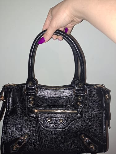 Customer photo review of Borsa Rock Balencia nera con tracolla - media