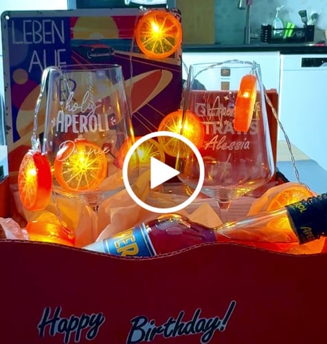Kundenbewertung mit Video zu Personalized Aperol Spritz Glass with Name & Holy Aperoli Engraving - Top Aperol Gift - Gift for Women, Girlfriend - Color: Puccini, Personalization: Wunschname: Dennie