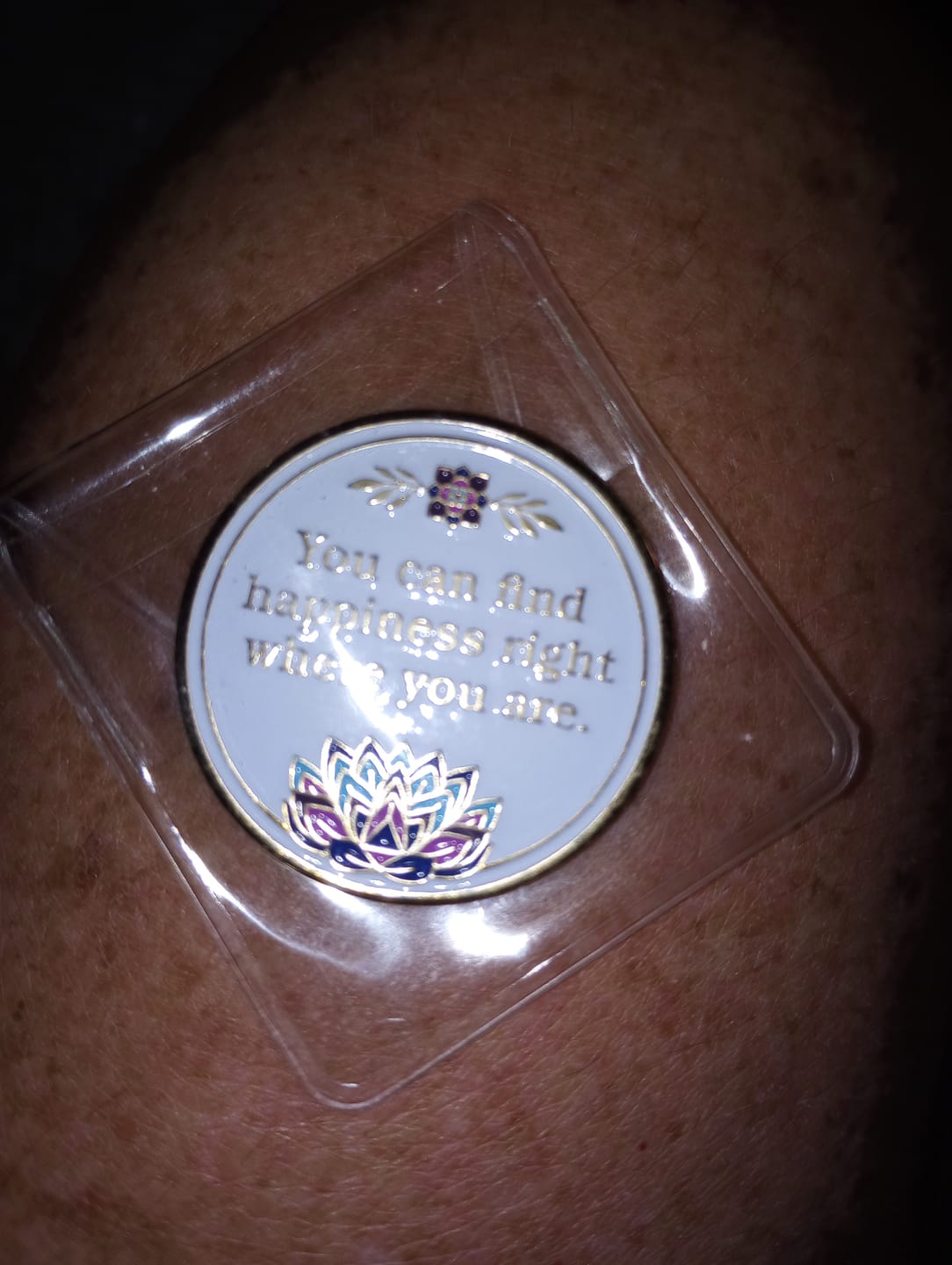 Customer photo review of 1 to 50 Year Sobriety Mint 'In Bloom' Lotus Flower Gold Plated AA Recovery Medallion/Chip/Coin - White