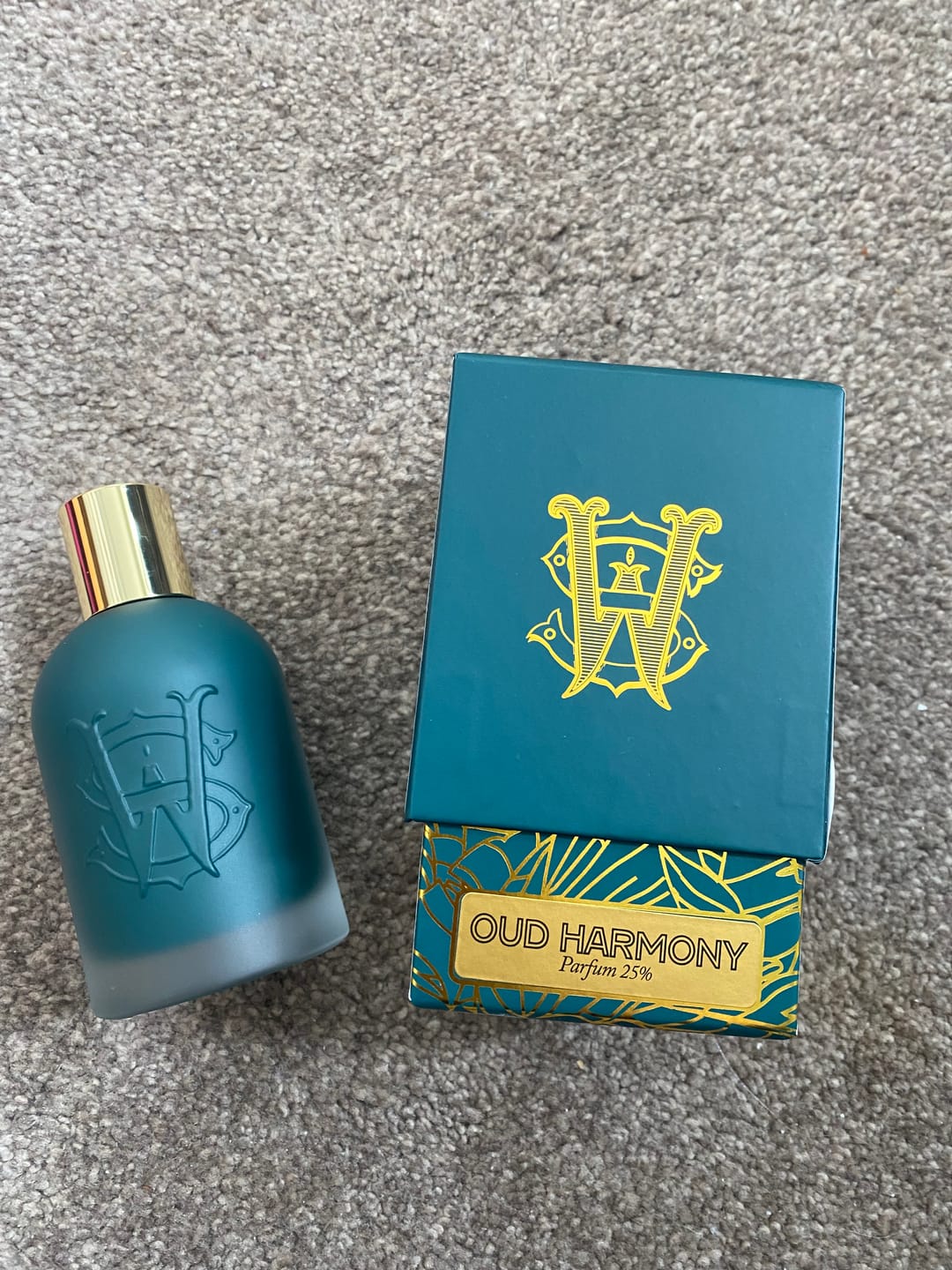 Customer photo review of Oud Harmony