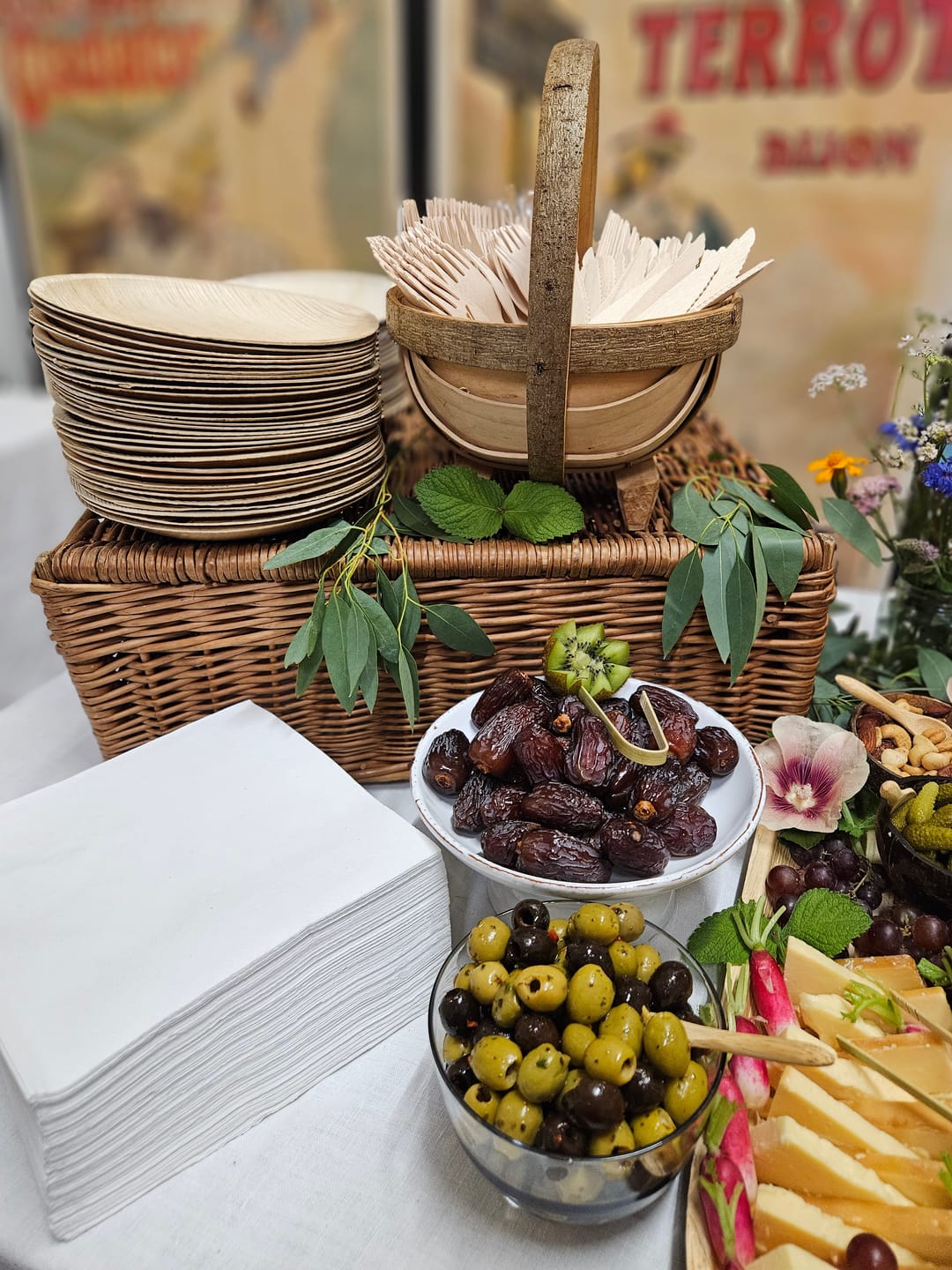 Customer photo review of Round Palm Leaf Plates | Premium Eco-Friendly Disposable Plates | 6 Sizes