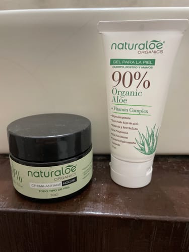 Customer photo review of Set Crema día antiage + Noche antiage + Gel Puro Aloe