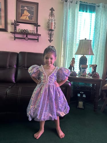 Customer photo review of Elegant Baby Girls Purple Puff Sleeve Pearl Collar Puff Princess Dress Toddler Party Dresses