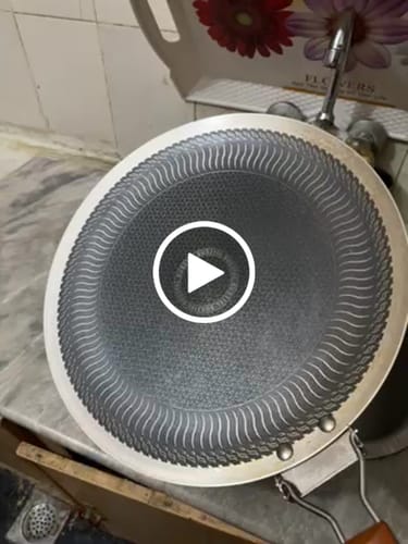 Customer video review of Honeycomb Tawa with Folding Handle