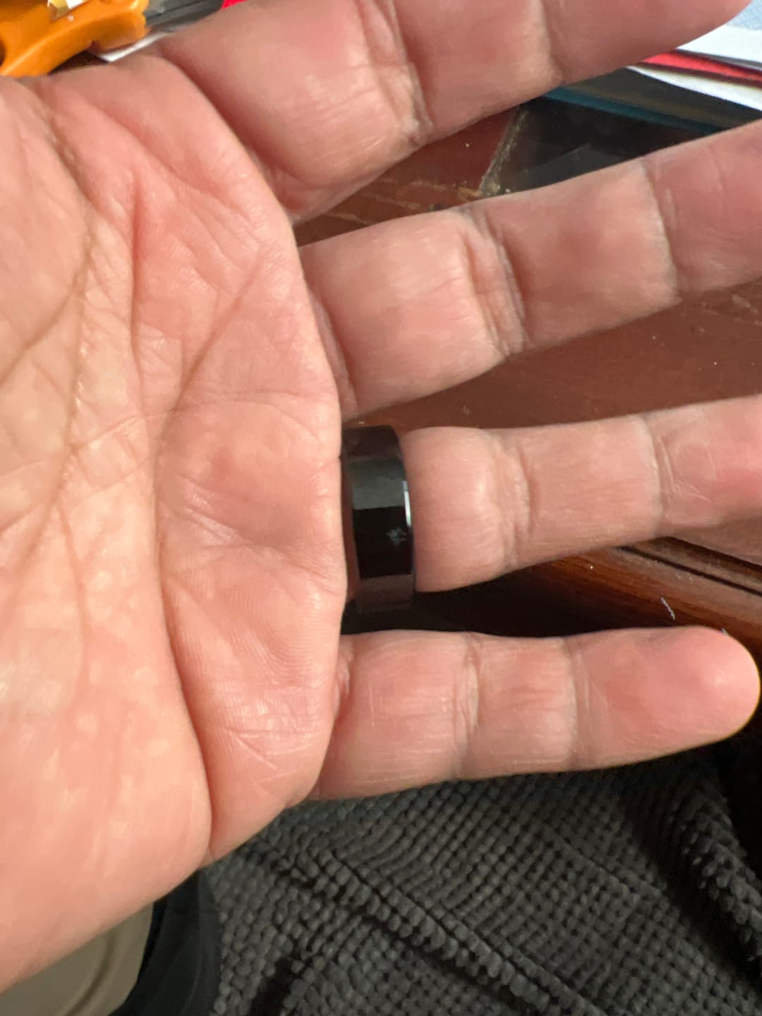 Customer photo review of Fitaos R05 Blood Sugar Blood Pressure Blood oxygen HRV Sleep Monitoring Waterproof Smart Ring