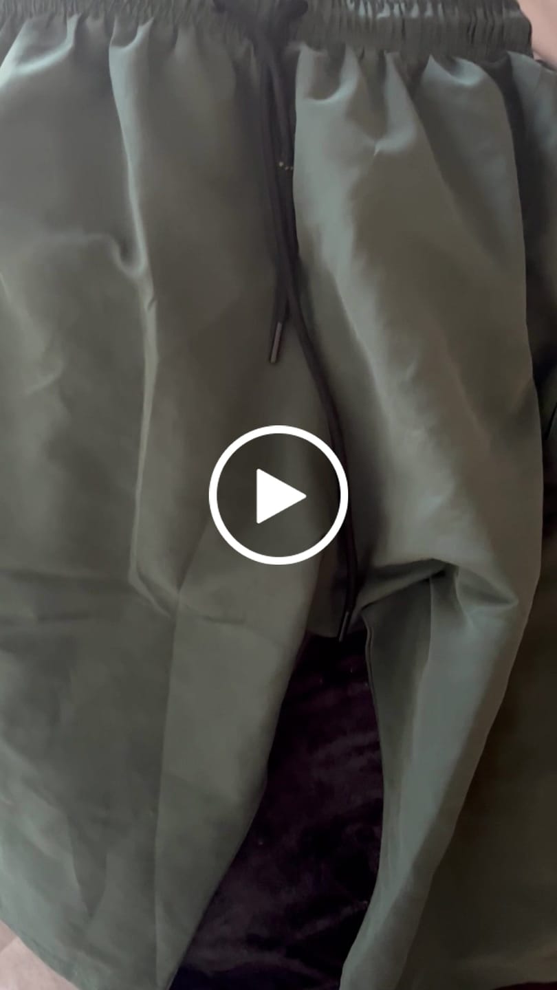 Customer video review of Halal Zwembroek Kaki van Aboe Safiya