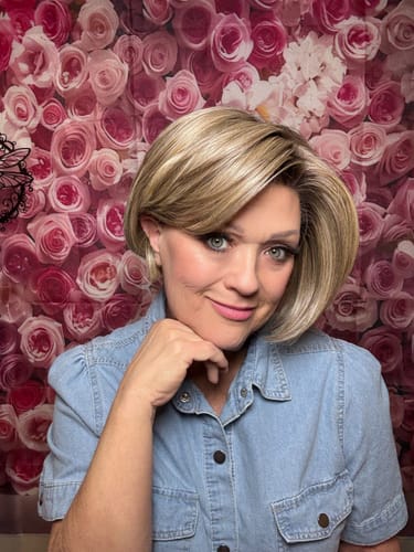 Customer photo review of THE BOBBIEJO - Broadway Blonde