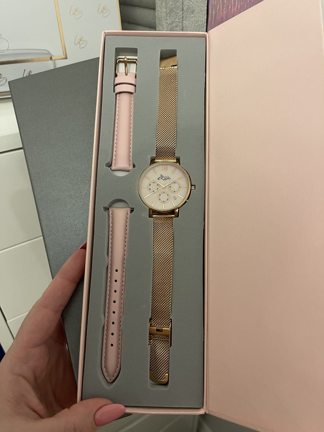 Customer photo review of Marseille Seashell/Rose Gold/Pink Multifunctional Interchangeable 38