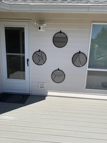 Customer photo review of Modern Circles (4 Piece Set) - Metal Wall Art