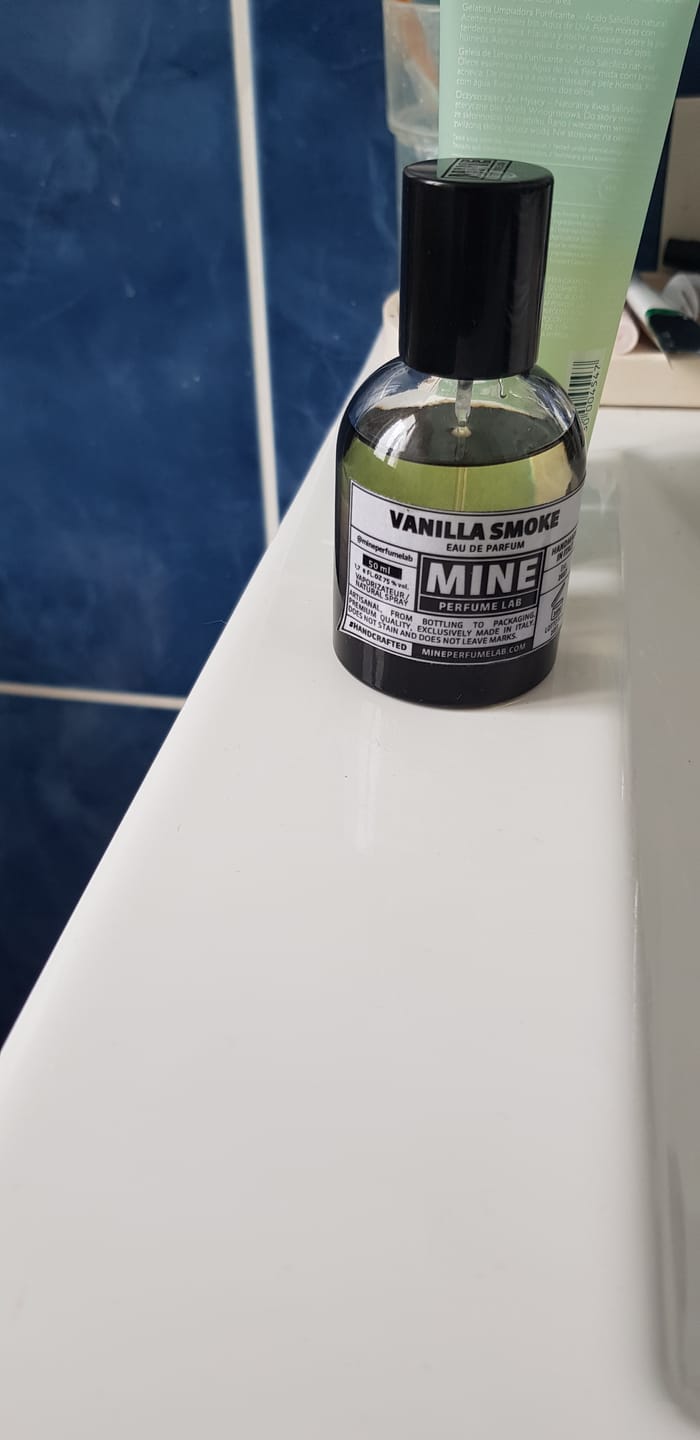 Customer photo review of VANILLA SMOKE