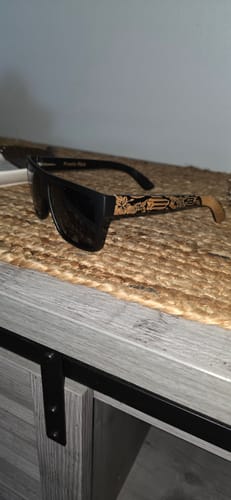 Customer photo review of Mis Raíces Black