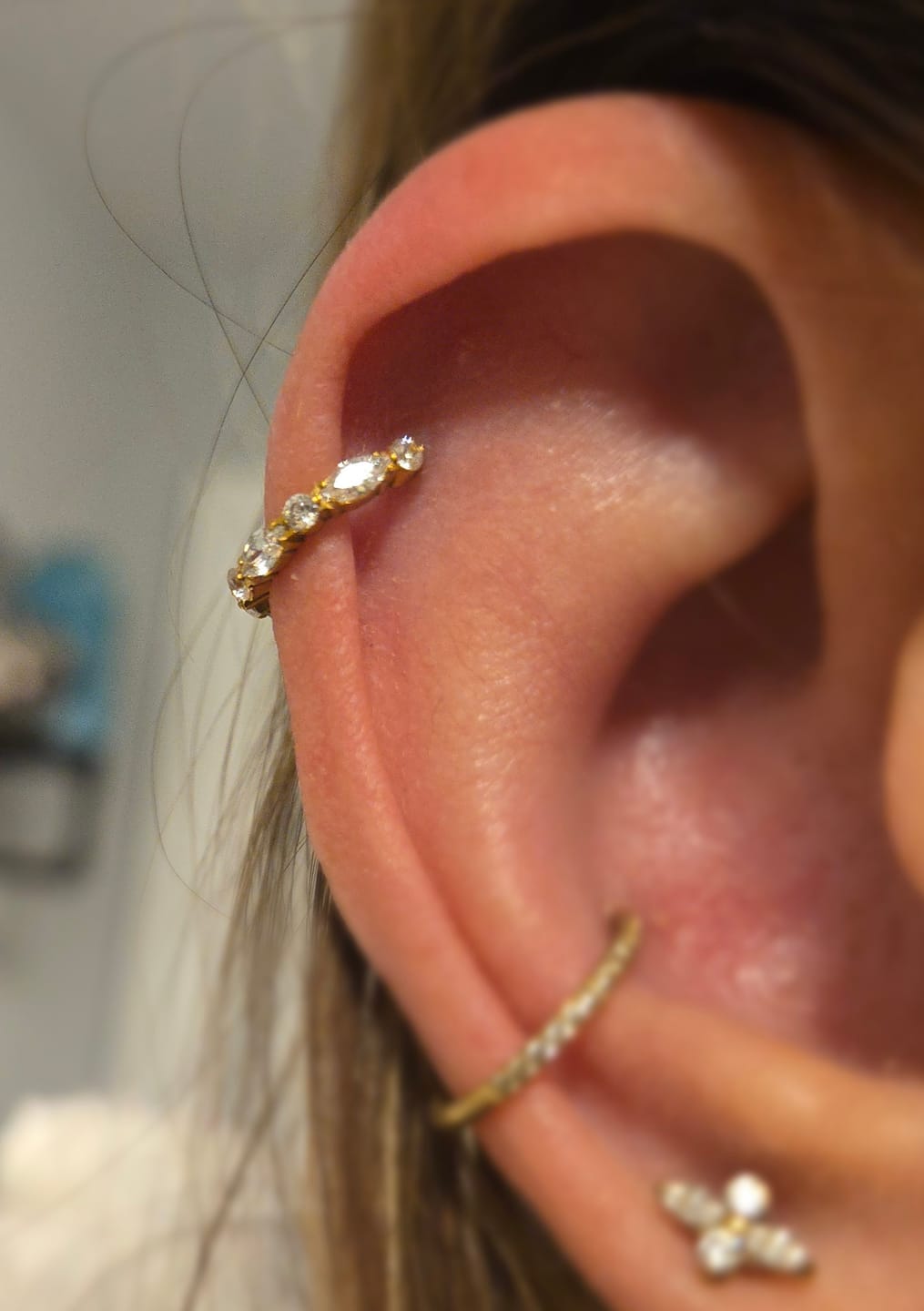 Customer photo review of BLISS Conch Hoop