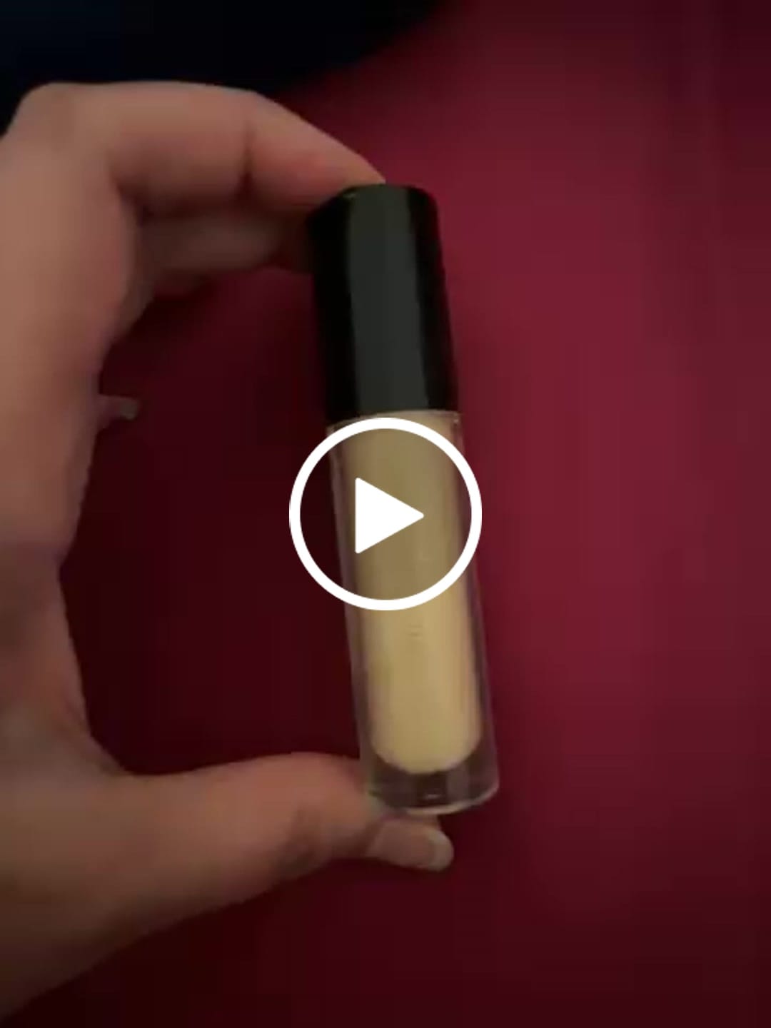Customer video review of CONCEALER-PORCELAIN #1