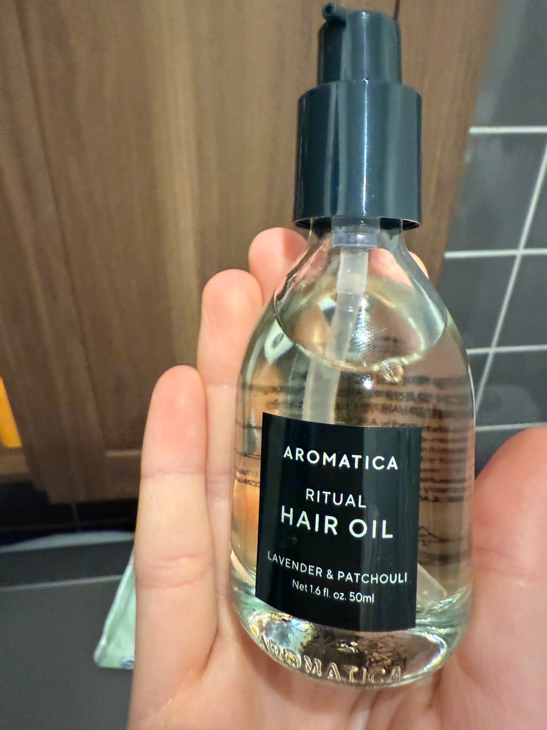 Customer photo review of Eļļa matiem ar lavandu un pačūliju Aromatica Ritual Hair Oil lavender & Patchouli