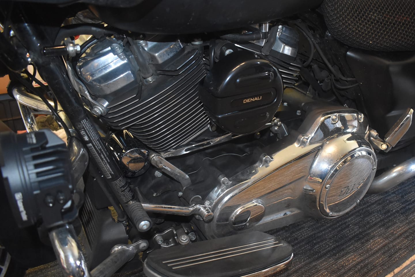 Customer photo review of SoundBomb™ V-Twin Dual-Tone Air Horn with Cover