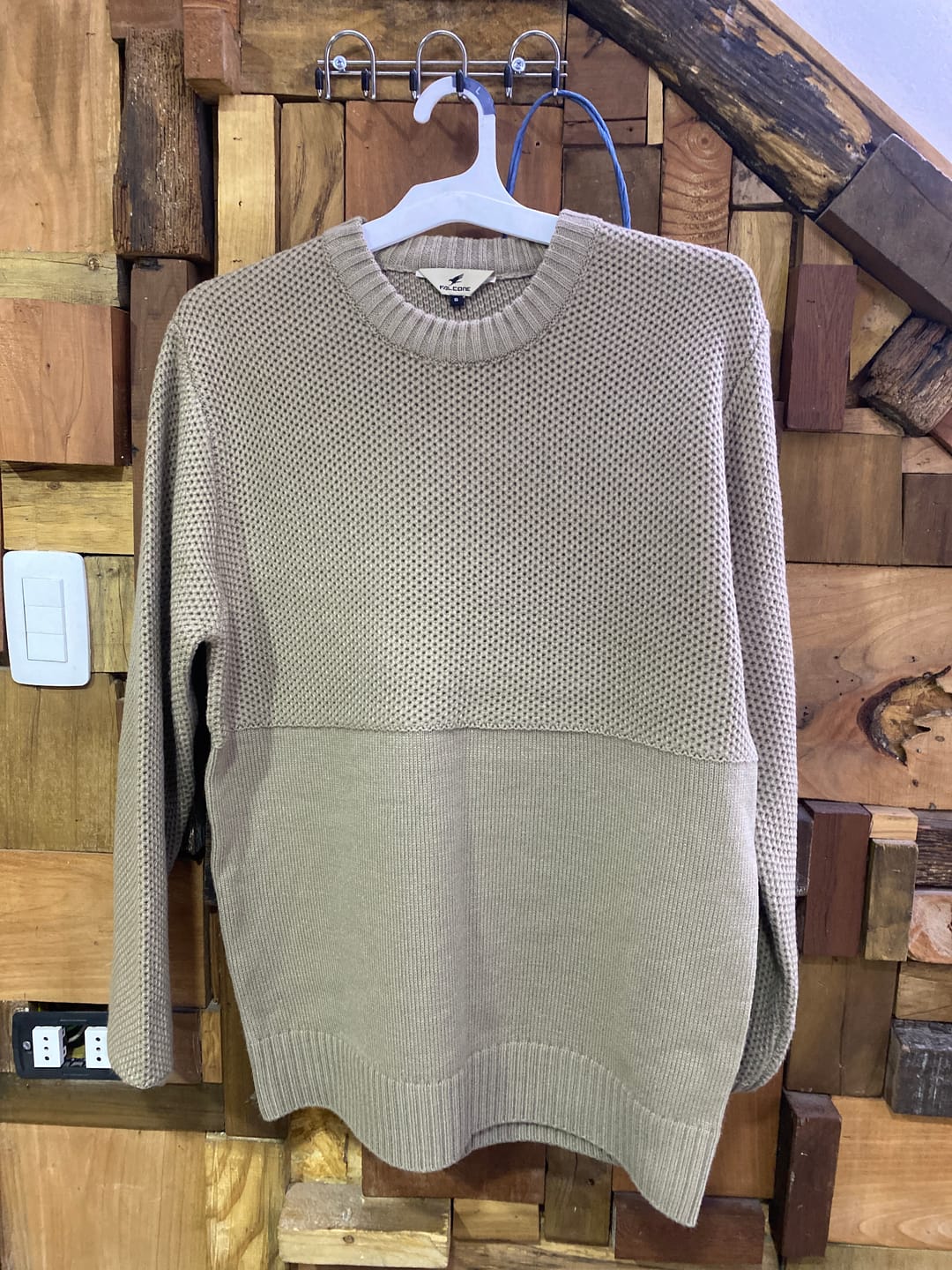 Customer photo review of Chaleco Rustic Taupe (Hombre)