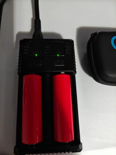 Customer photo review of Nitecore i2 2 Channel Battery Charger