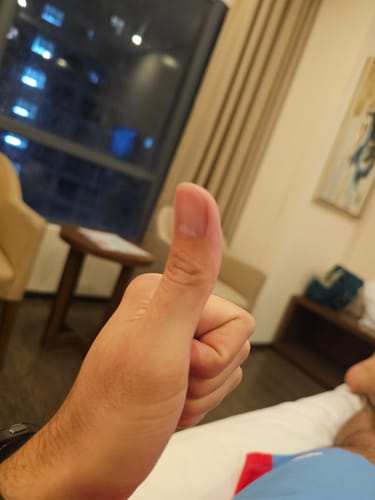 Customer photo review of Yonex Men's Hy Ultra Badminton Shoes