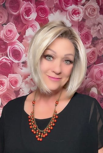 Customer photo review of VACATION VIXEN - Neutral Sand Blonde