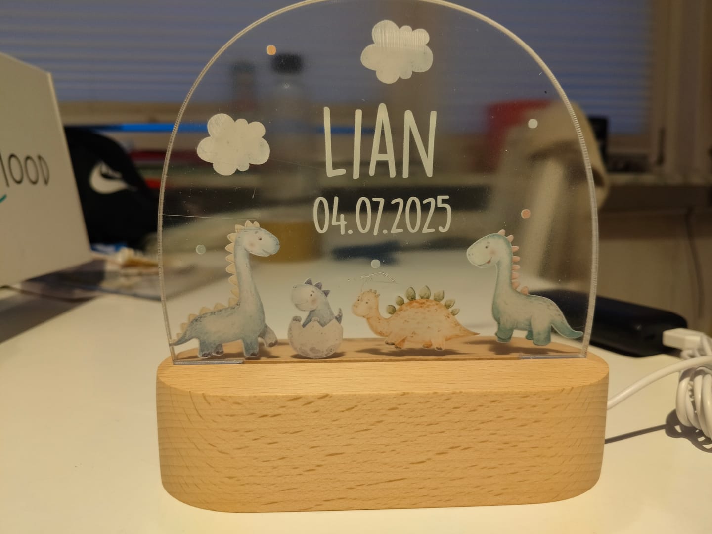 Customer photo review of Nachtlicht Kinder personalisiert - Baby-Dinos