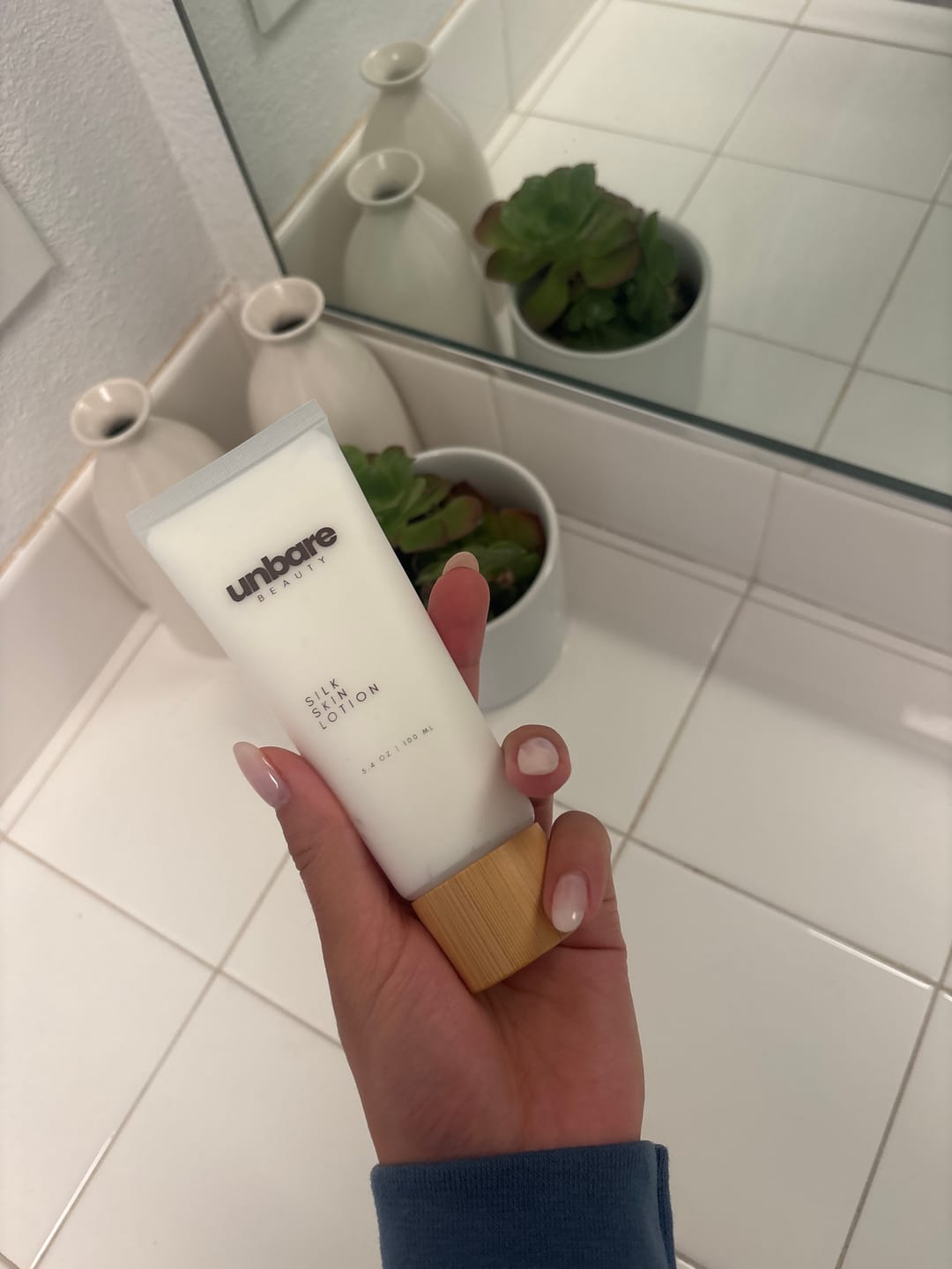Customer photo review of It's Chloe Silk Skin Lotion