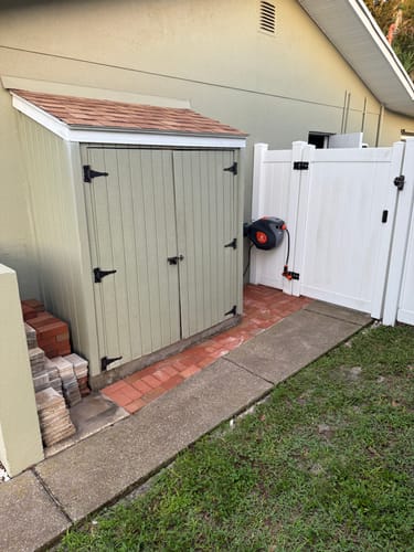 Customer photo review of Retractable Garden Hose Reel-1/2in-100ft