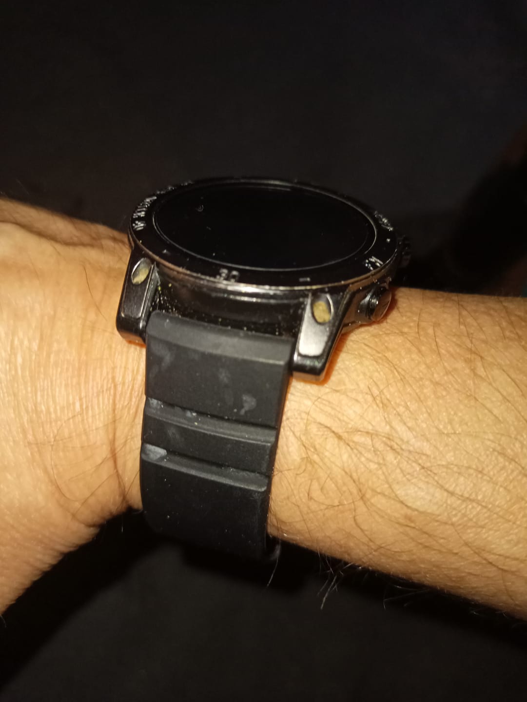 Customer photo review of Black strap for North Edge APACHE 46 watch