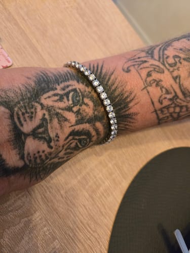 Customer photo review of TENNISBOY BRACELET. - 5MM