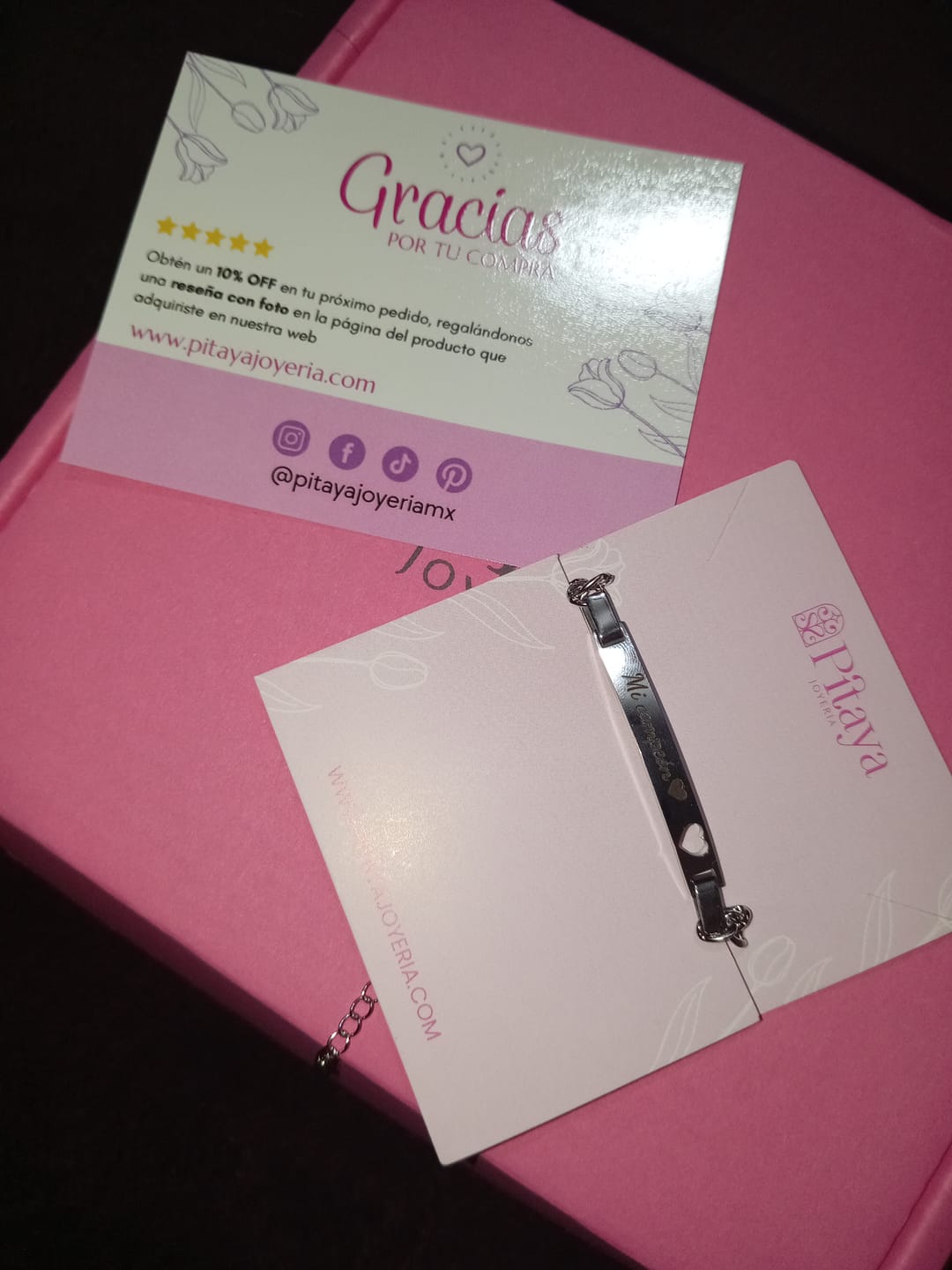 Customer photo review of Pulsera Fígaro Personalizada