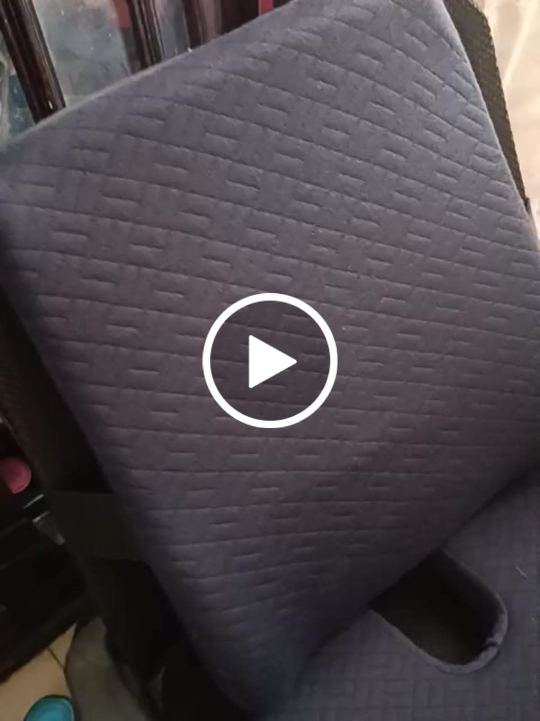 Customer video review of Rall- Portable Tailbone Cushion
