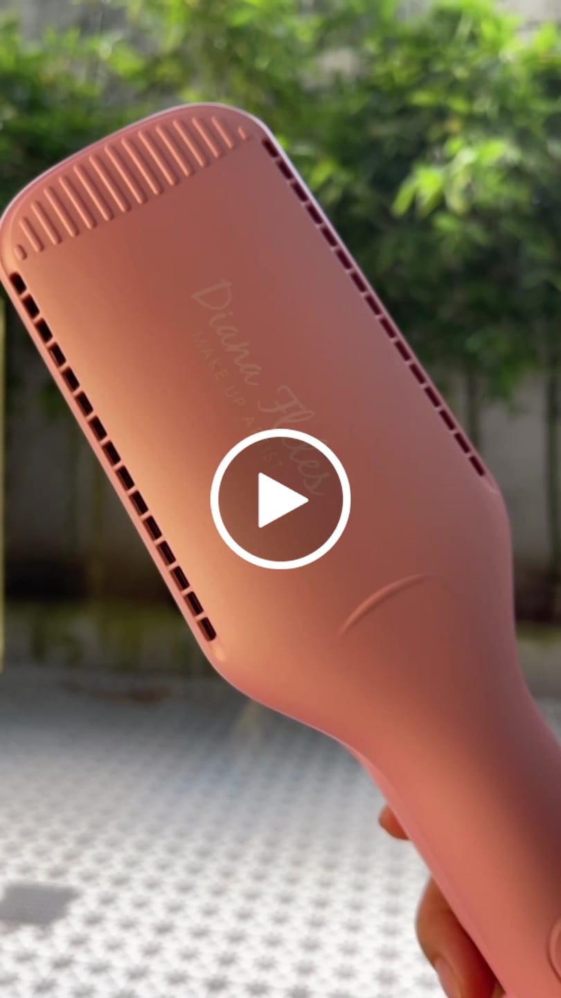 Customer video review of Plancha 2 En 1 Diana Fletes Para Cabello Húmedo y Seco TiTanium Galvanizado