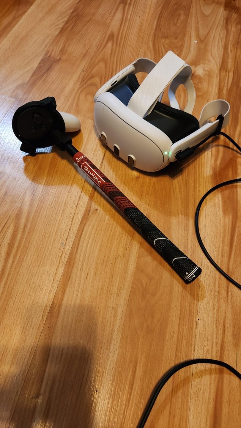 Customer photo review of DriVR - VR Golf Club Handle Accessory - Quest 3/3s - Pro