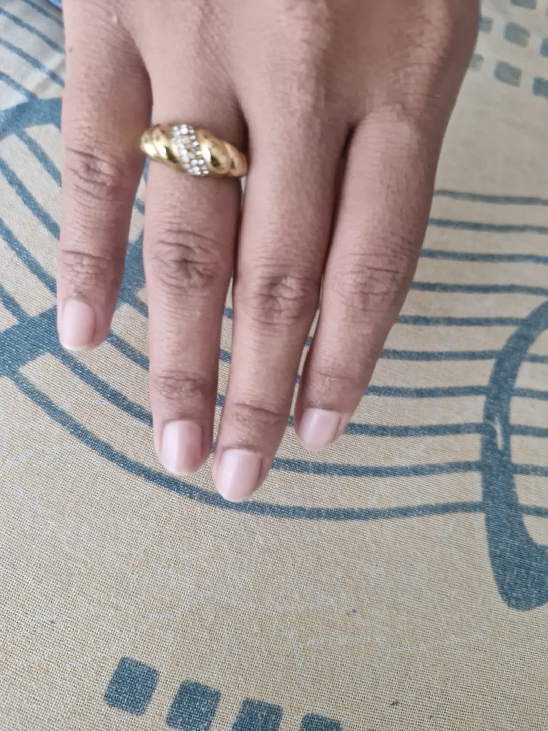 Customer photo review of Zirconia Croissant Gold Ring