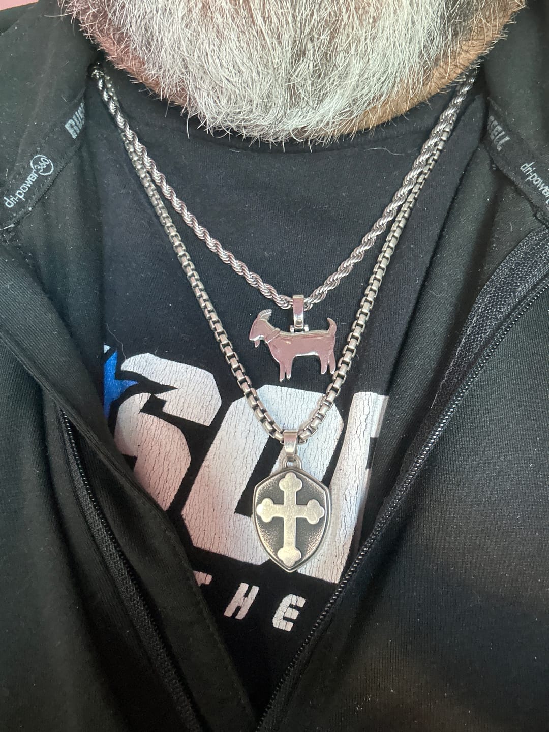 Customer photo review of GOAT