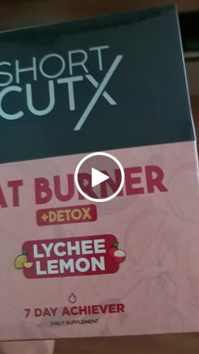 Customer video review of Shortcutx Detox Juice