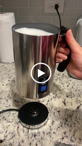 Customer video review of Espumador Personal De Leche Britt Espresso
