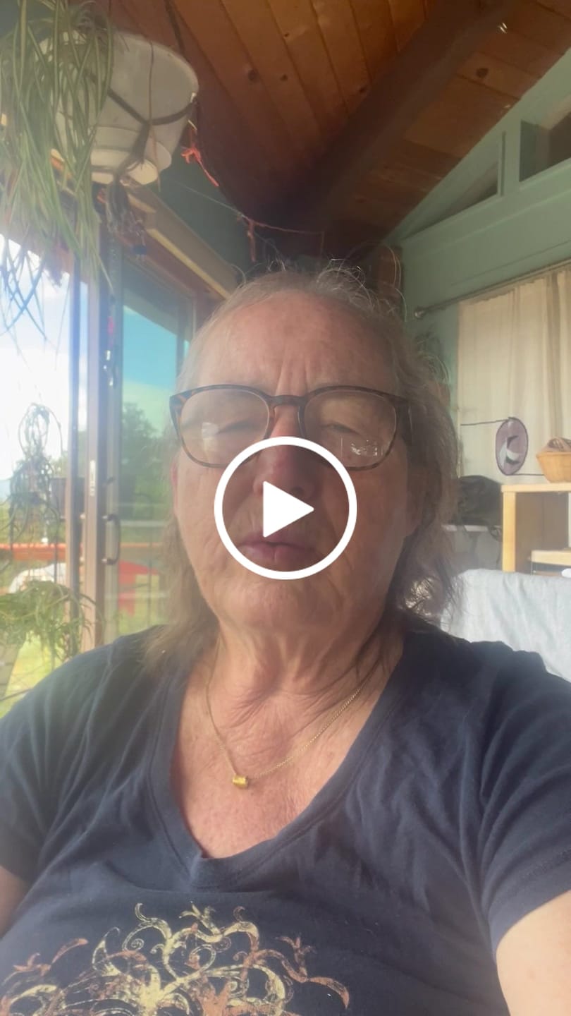 Customer video review of müd+