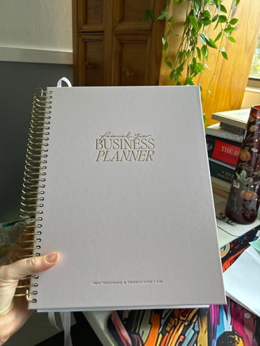 Customer photo review of 2025/26 Financial Year Business Planner - Blush